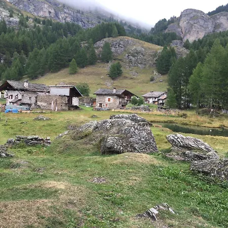 Montagn'arcs 4*