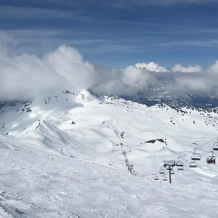 Montagn'arcs
