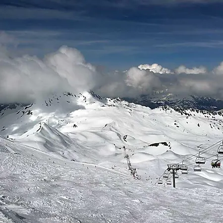 Montagn'arcs 4*